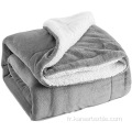 Couverture double latérale pour le lit de flanelle sherpa jet